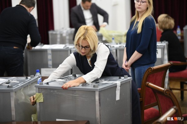 Работа кипит! В мэрии считают голоса по опросу за место под храм святой Екатерины