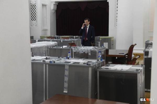 Работа кипит! В мэрии считают голоса по опросу за место под храм святой Екатерины