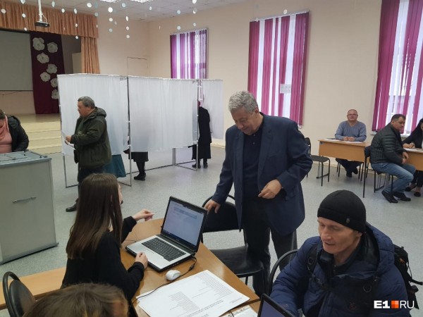 Работа кипит! В мэрии считают голоса по опросу за место под храм святой Екатерины