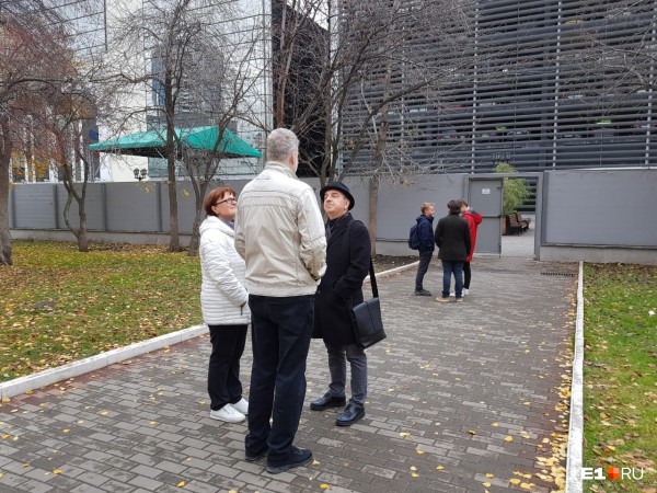 Работа кипит! В мэрии считают голоса по опросу за место под храм святой Екатерины