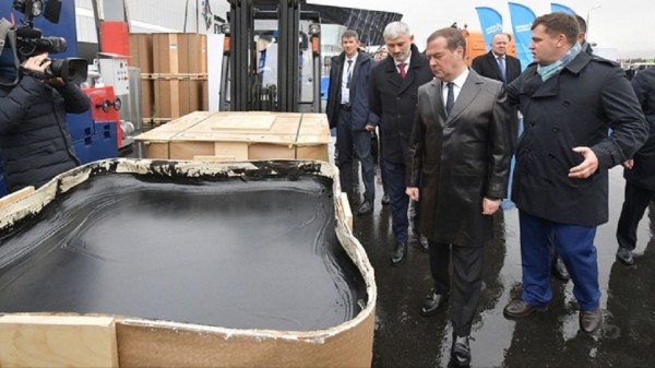 Итоги визита Дмитрия Медведева в Екатеринбург в семи фотографиях