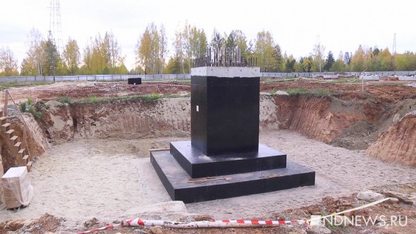 Срубили 800 деревьев и строят телевышку &ndash; жители Уралмаша судятся с застройщиком (ФОТО, ВИДЕО)