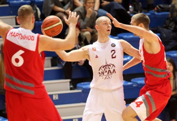 Баскетбол: «Урал» одержал победу в первом домашнем матче сезона Баскетбол: «Урал» одержал победу в первом домашнем матче сезона