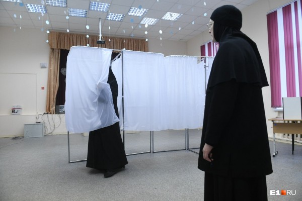 Работа кипит! В мэрии считают голоса по опросу за место под храм святой Екатерины