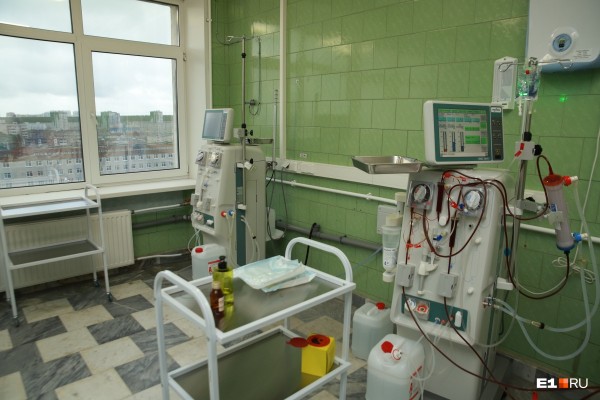 В 40-й больнице открыли новый диализный завод. Рассказываем, как он работает и зачем нужен