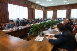 Власть и вузы объединили усилия для подготовки будущих управленцев