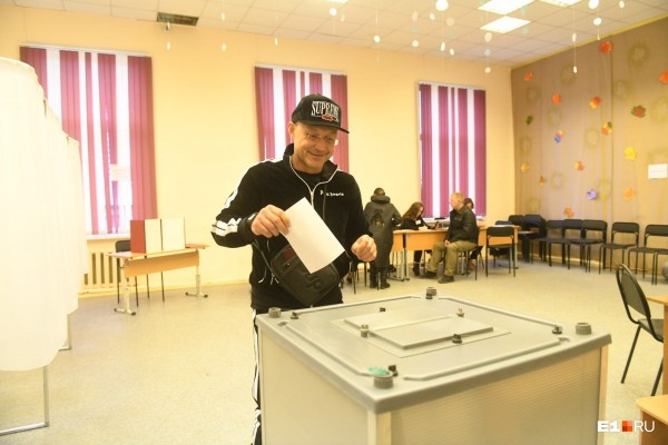 Работа кипит! В мэрии считают голоса по опросу за место под храм святой Екатерины