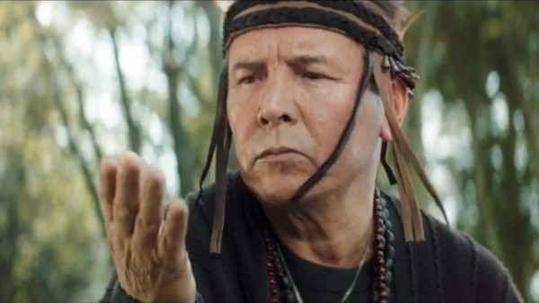 «Я вижу знаки, они повсюду», – ГИБДД будет снижать смертность детей роликом про шамана (ВИДЕО)