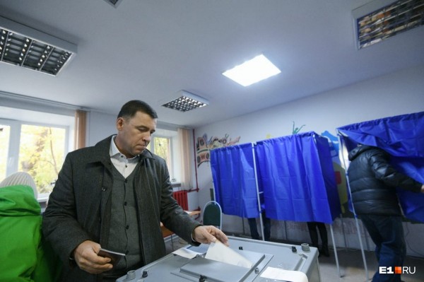 Работа кипит! В мэрии считают голоса по опросу за место под храм святой Екатерины