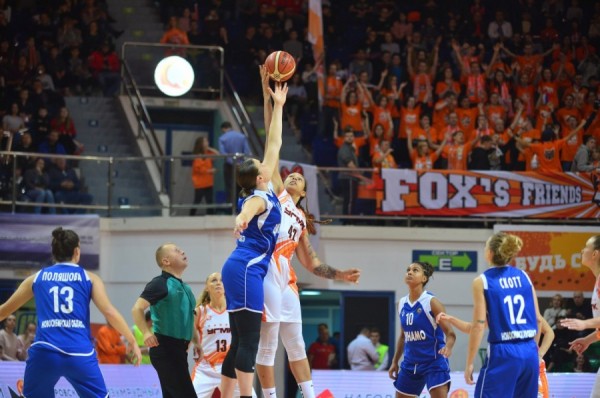 Баскетбол: УГМК перед стартом в Евролиге легко переиграл новосибирское «Динамо» Баскетбол: УГМК перед стартом в Евролиге легко переиграл новосибирское «Динамо»