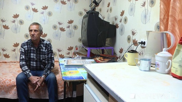 Екатеринбургские власти через суд отбирают у пенсионера комнату (ФОТО, ВИДЕО)