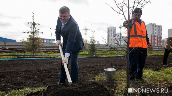 &laquo;Храмовые&raquo; разнарядки, чиновники-копатели и девочки в баню для депутата &ndash; итоги недели РИА &laquo;Новый День&raquo; (ФОТО, ВИДЕО)