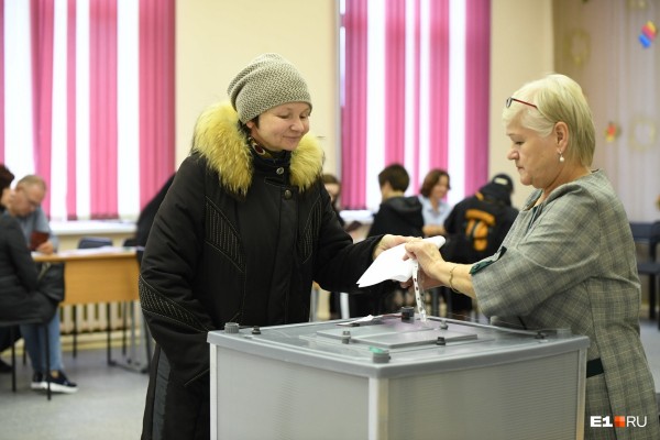 Работа кипит! В мэрии считают голоса по опросу за место под храм святой Екатерины