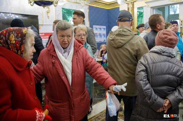 Работа кипит! В мэрии считают голоса по опросу за место под храм святой Екатерины