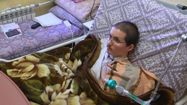 Инвалид с редким генетическим заболеванием записал видеообращение в адрес министра здравоохранения РФ (ФОТО, ВИДЕО)