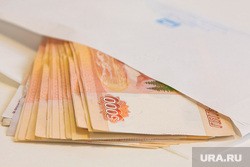 СМИ узнали, в каких городах РФ можно найти работу с зарплатой от 200 до 650 тысяч в месяц