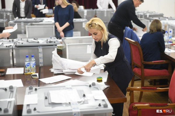 Работа кипит! В мэрии считают голоса по опросу за место под храм святой Екатерины