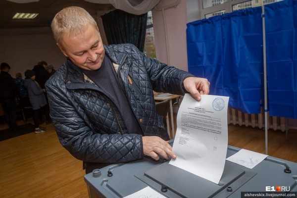 Работа кипит! В мэрии считают голоса по опросу за место под храм святой Екатерины