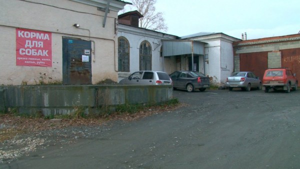 «Приехали люди с автоматами и забрали меня на 5 часов», – предпринимателя заподозрили в терроризме и минировании из-за спора с соседями (ФОТО, ВИДЕО) «Приехали люди с автоматами и забрали меня на 5 часов», – предпринимателя заподозрили в терроризме и минировании из-за спора с соседями (ФОТО, ВИДЕО)