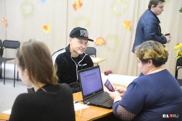 Работа кипит! В мэрии считают голоса по опросу за место под храм святой Екатерины