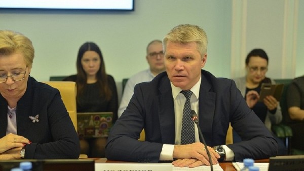 «Кросс нации» в Екатеринбурге пробежит министр спорта Колобков «Кросс нации» в Екатеринбурге пробежит министр спорта Колобков