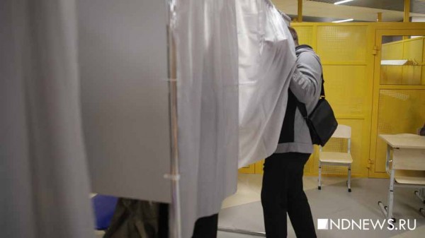 В Екатеринбурге проходит общегородской опрос по выбору площадки под храм Екатерины (онлайн-трансляция)