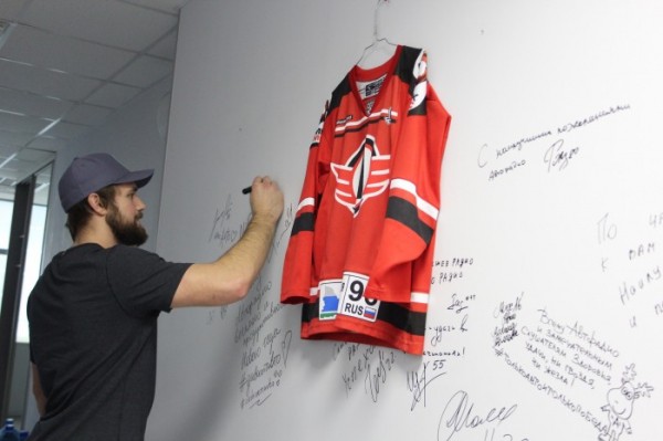 Брукс Мэйсек на "Авторадио"