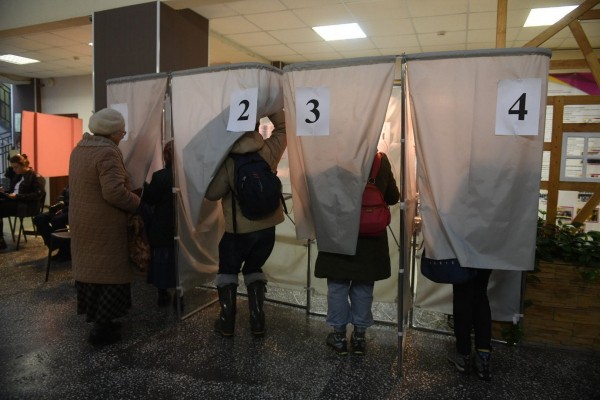 Работа кипит! В мэрии считают голоса по опросу за место под храм святой Екатерины