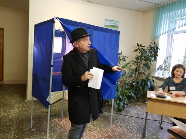 Работа кипит! В мэрии считают голоса по опросу за место под храм святой Екатерины