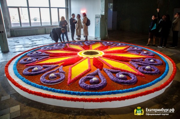 Биеннале современного искусства открылась в Екатеринбурге