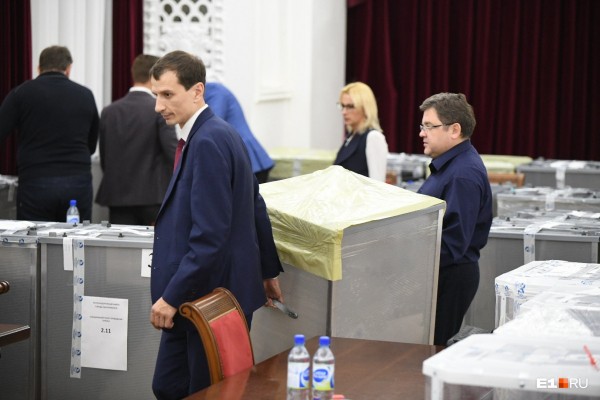 Работа кипит! В мэрии считают голоса по опросу за место под храм святой Екатерины