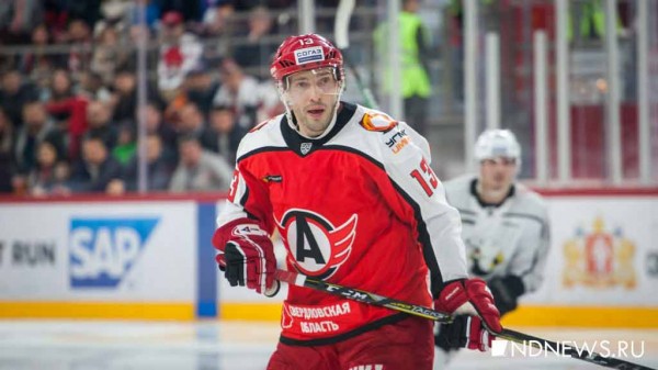 «Автомобилист» обыграл «Трактор» на домашнем льду (ФОТО)