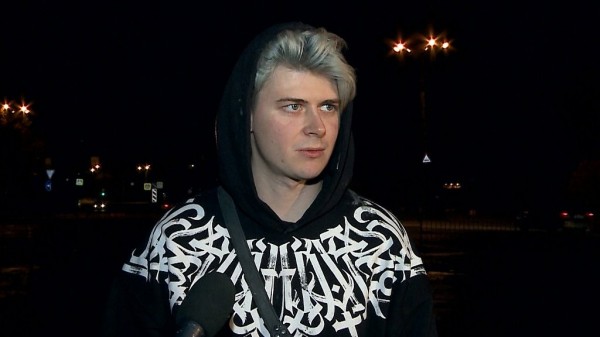 Покрас Лампас переделал «Супрематический крест» после скандала с православными (ВИДЕО) Покрас Лампас переделал «Супрематический крест» после скандала с православными (ВИДЕО)