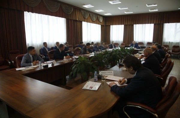 Власть и вузы объединили усилия для подготовки будущих управленцев