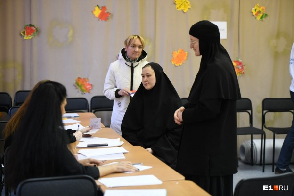 Работа кипит! В мэрии считают голоса по опросу за место под храм святой Екатерины