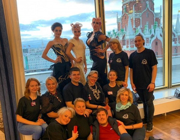 Команда екатеринбургских парикмахеров победила на чемпионате России