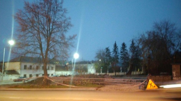 Не тронули только Пушкина: посмотрите, как раскурочили и перекопали площадь в Литературном квартале Не тронули только Пушкина: посмотрите, как раскурочили и перекопали площадь в Литературном квартале