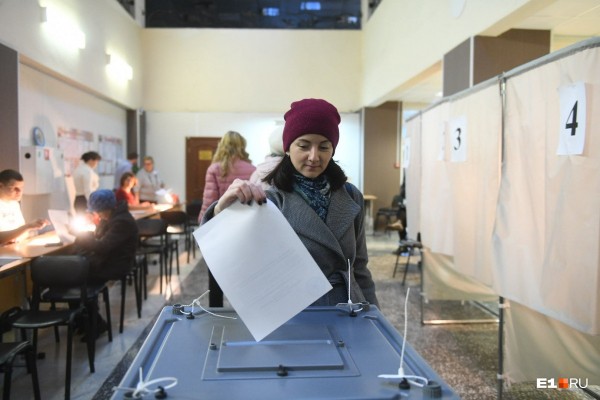 Работа кипит! В мэрии считают голоса по опросу за место под храм святой Екатерины