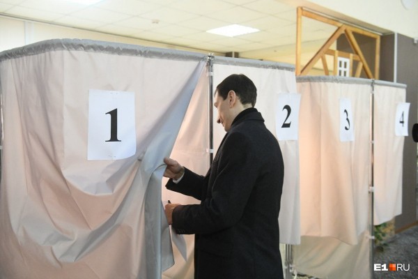 Работа кипит! В мэрии считают голоса по опросу за место под храм святой Екатерины