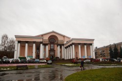 Городские власти поздравили дорожных и транспортных работников