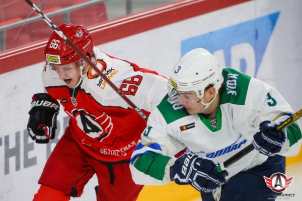 МХЛ: Дубль Данилы Охова принес “Авто” вторую победу над “Толпаром”