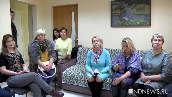 Директор турфирмы расплачивается с клиентами мебелью за сорванные отпуска (ФОТО, ВИДЕО)