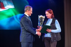 Городские власти поздравили дорожных и транспортных работников