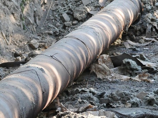 В Кургане из-за аварии ограничат подачу воды в детсад, колледж, комиссариат В Кургане из-за аварии ограничат подачу воды в детсад, колледж, комиссариат