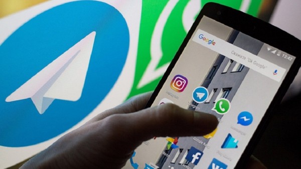 Павел Дуров призвал удалить WhatsApp со смартфонов из-за угрозы утечки данных