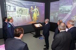 Глава Екатеринбурга поздравил Уральскую торгово-промышленную палату