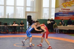 Греко-римская борьба: в уральской столице стартовал всероссийский турнир