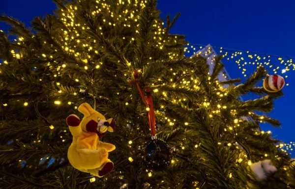 Районы Екатеринбурга готовятся ко встрече Нового года