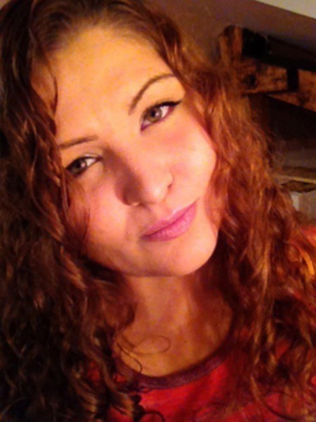 Журналистка Baza, которую ударили при задержании, написала заявление в СК