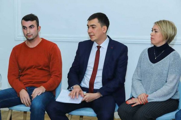 Свердловские эксперты о цифровизации: выбор президента с помощью телефона и "Активный гражданин"